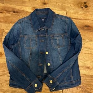 😊 NEW!  Isaac Mizrahi Jean jacket. Size 10